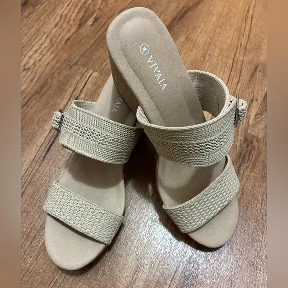 NWOT Vivaia Tan Slip-On Sandals with Wedge Heel Adjustable Strap (Sammy) - Picture 1 of 9